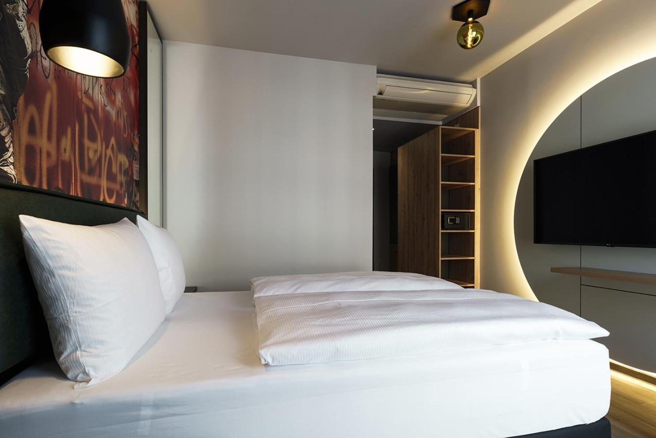 Vienna House Easy By Wyndham Berlin Potsdamer Platz Exterior photo